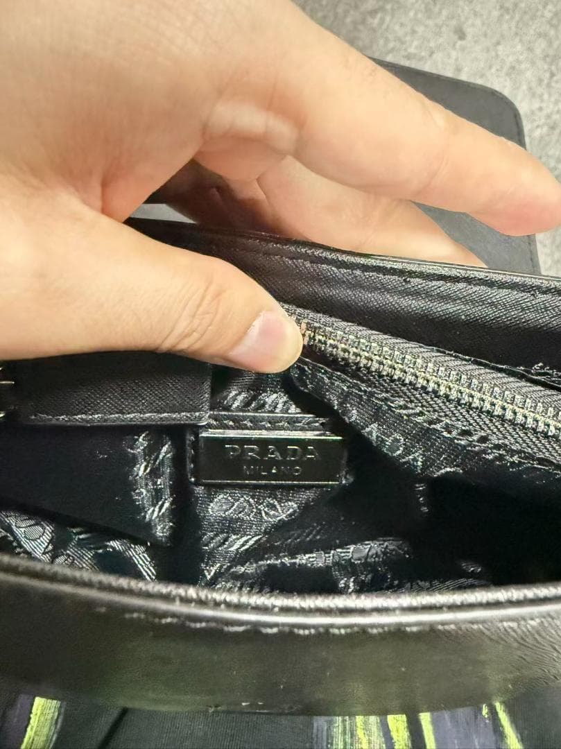 ショルダーバッグ ブラック~~