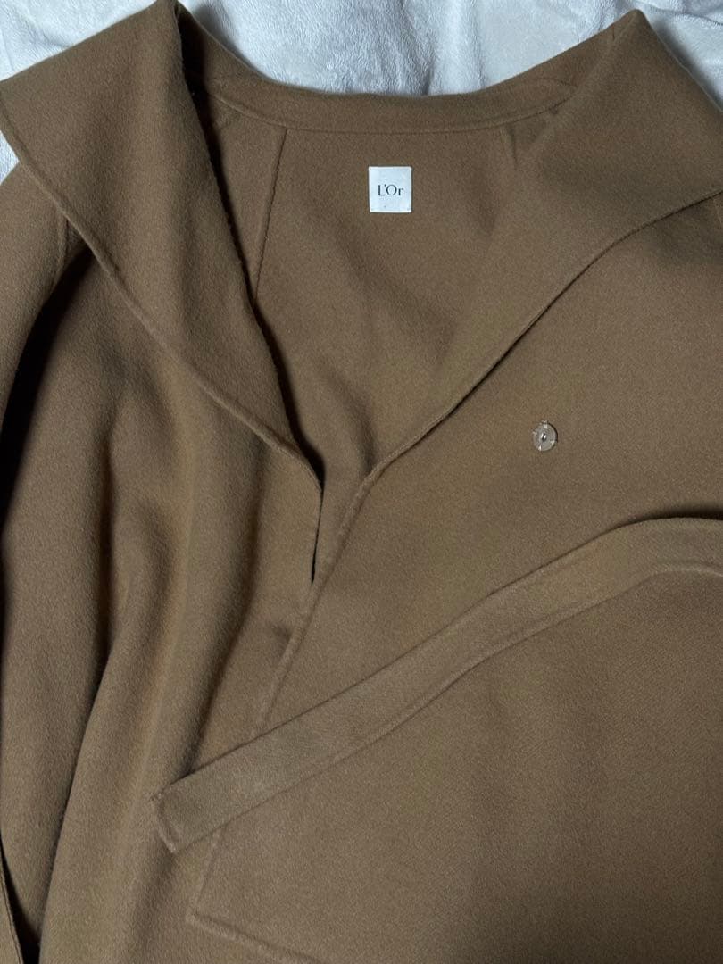 ジャケット・アウター L'Or Irregular hem Cape Coat laubeblanc