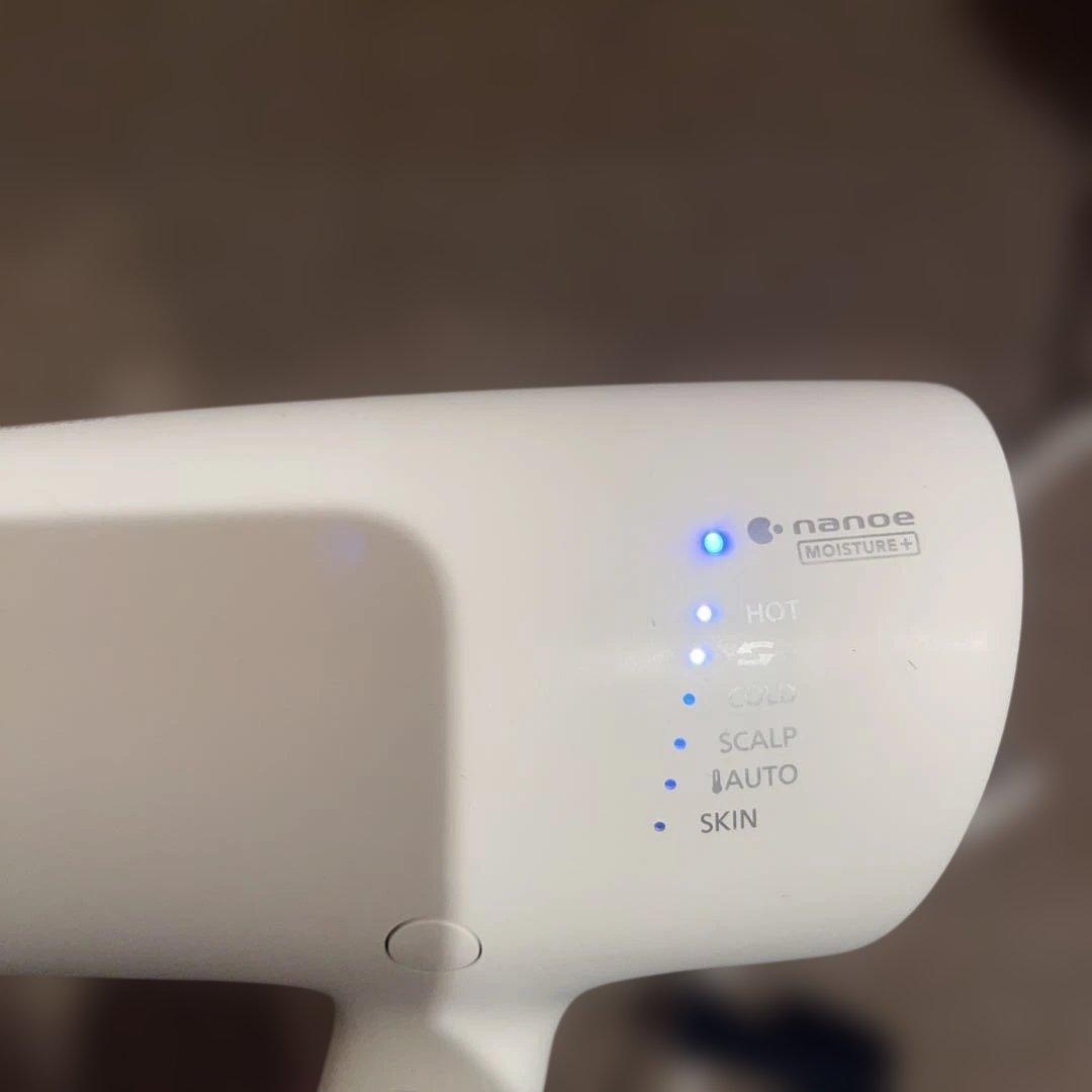 クスクスサラダ ヘアードライヤー ナノケア パナソニック　EH-NA0G