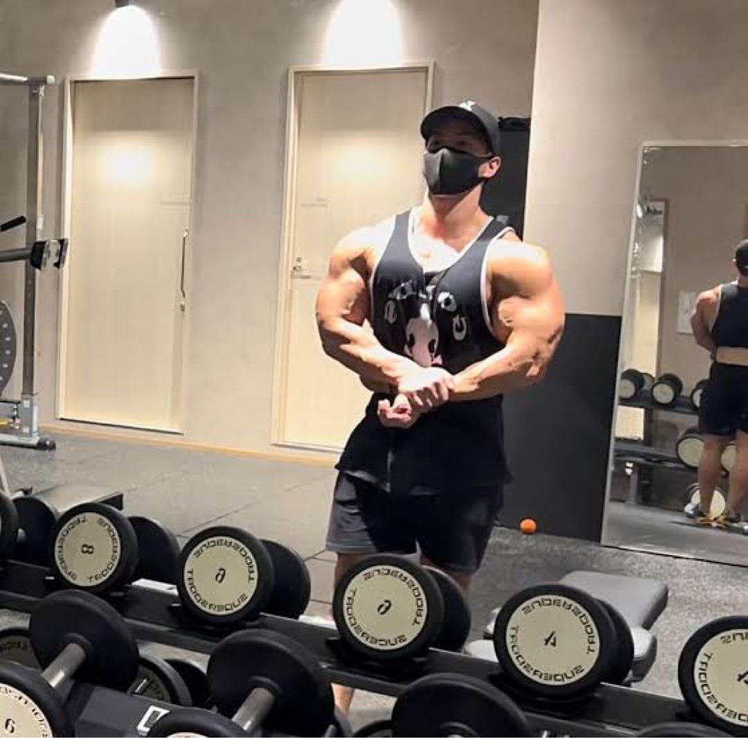 やまなーGOLD'S GYM リンガータンクトップ 黒　横川尚孝着用モデル