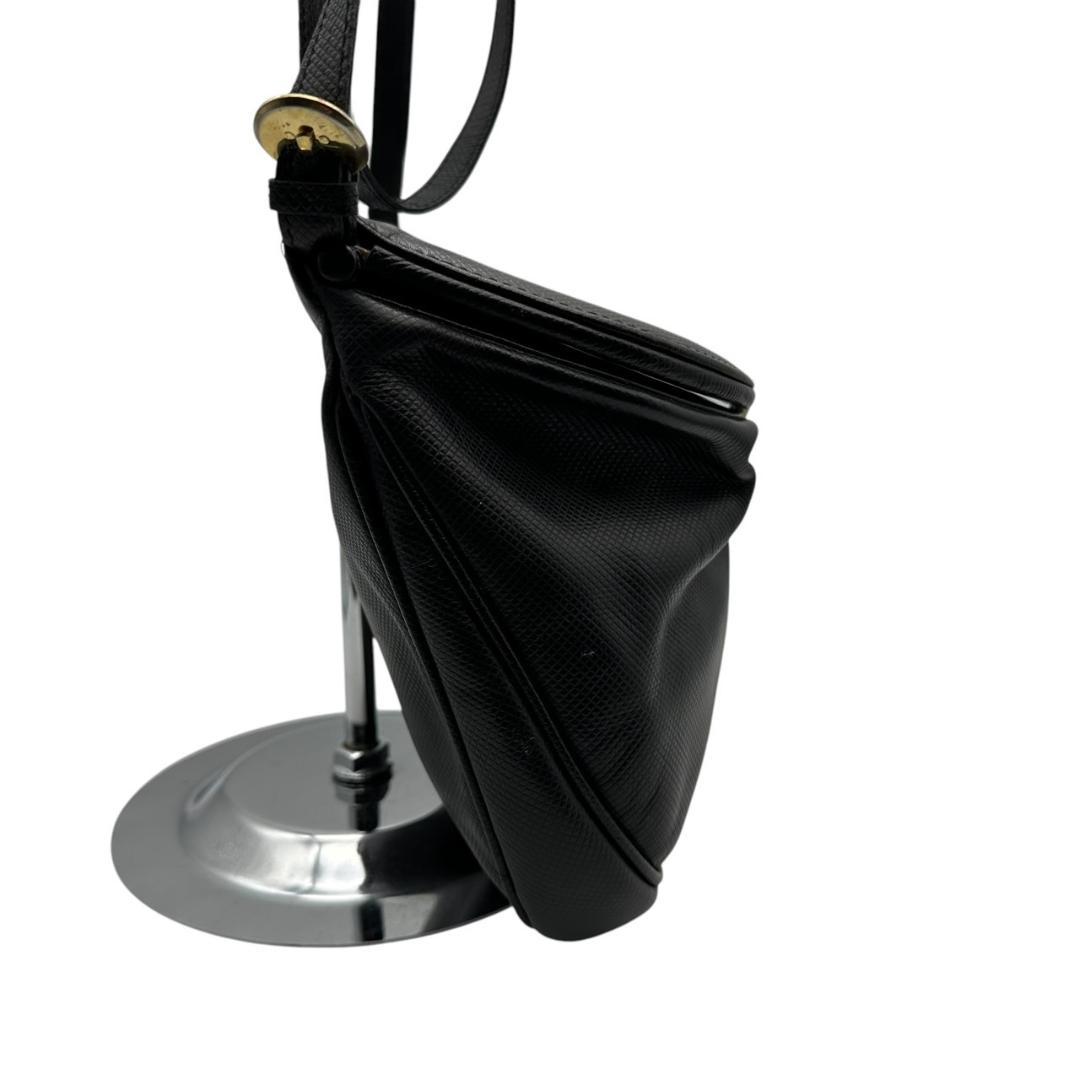 ボッテガヴェネタ 黒 レザー がま口 ショルダーバッグ ブラック