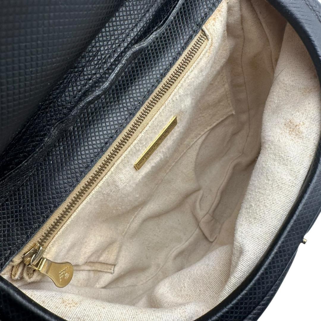 ボッテガヴェネタ 黒 レザー がま口 ショルダーバッグ ブラック