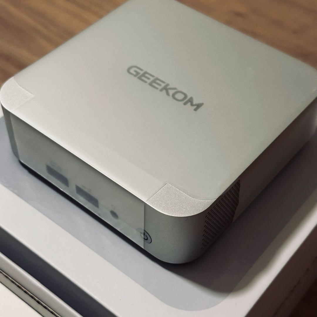 GEEKOM A6 ミニPC 新品 R7-6800H 1TB SSD