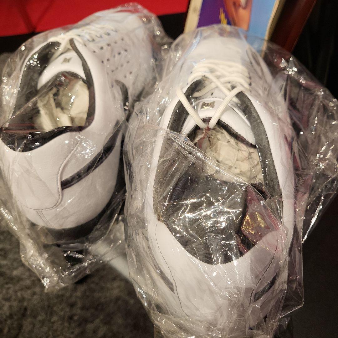 タイガーウッズ直筆サインシューズ