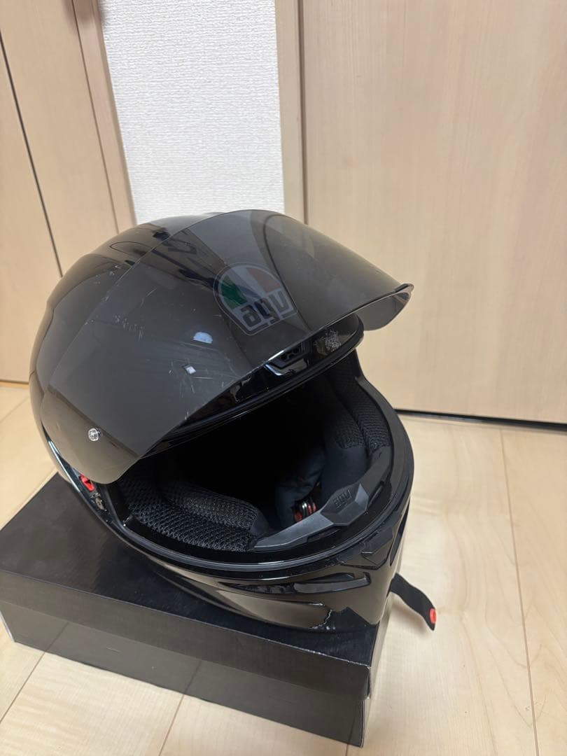 AGV k-1 Mサイズ 艶ブラック