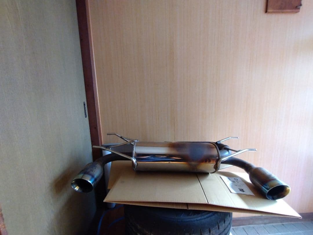 ＮＣロードスター トラスト　グレッディGTスラッシュマフラー