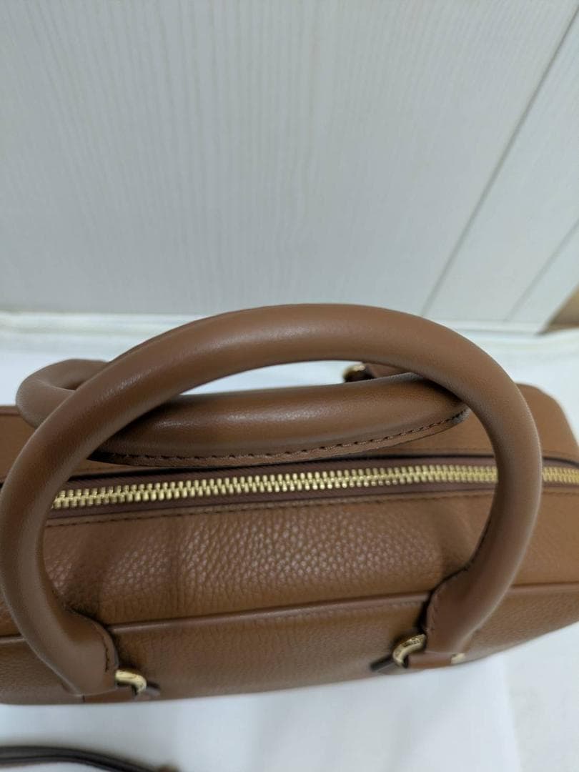 【新品未使用】マイケルコース THOMPSON ぺブルレザー ミディアム