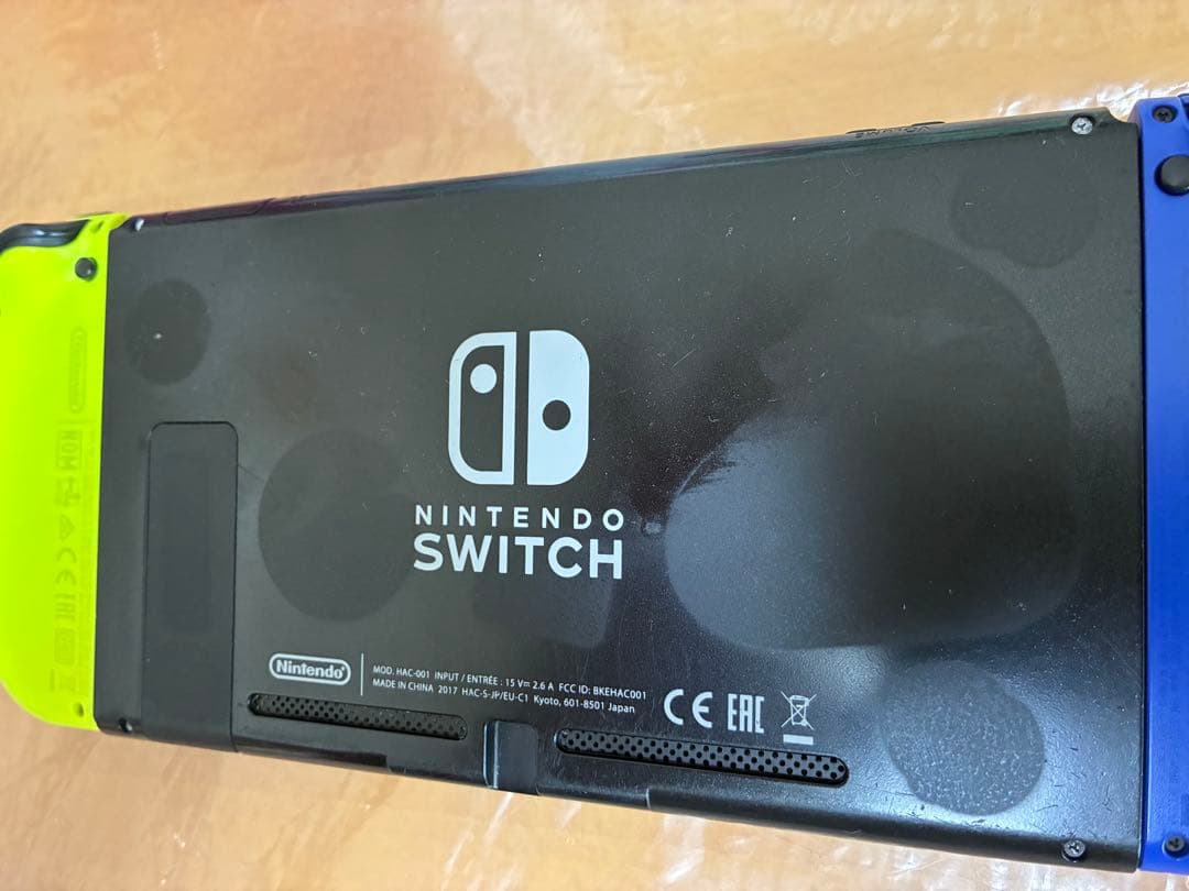 送料無料　Nintendo Switch 本体　中古