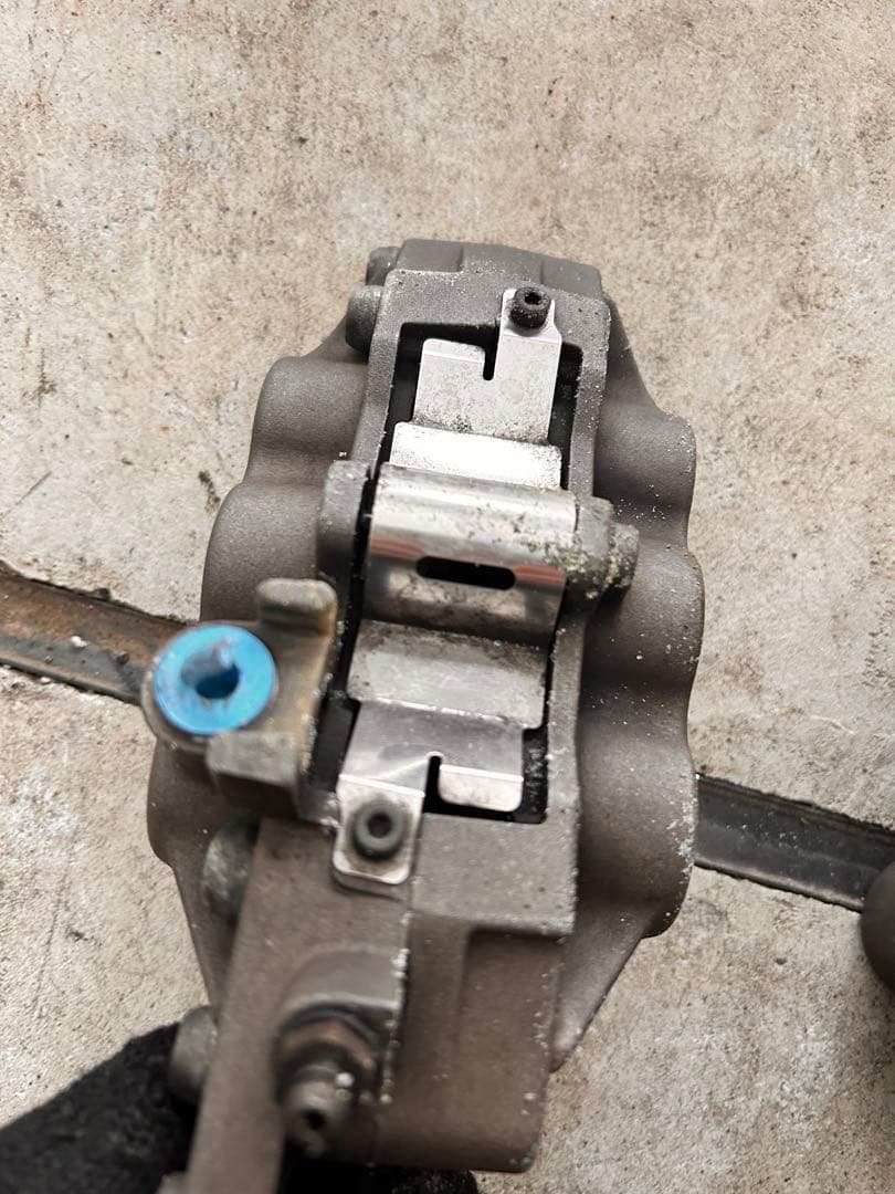 zrx1100 97年 純正 TOKICO キャリパー 左右