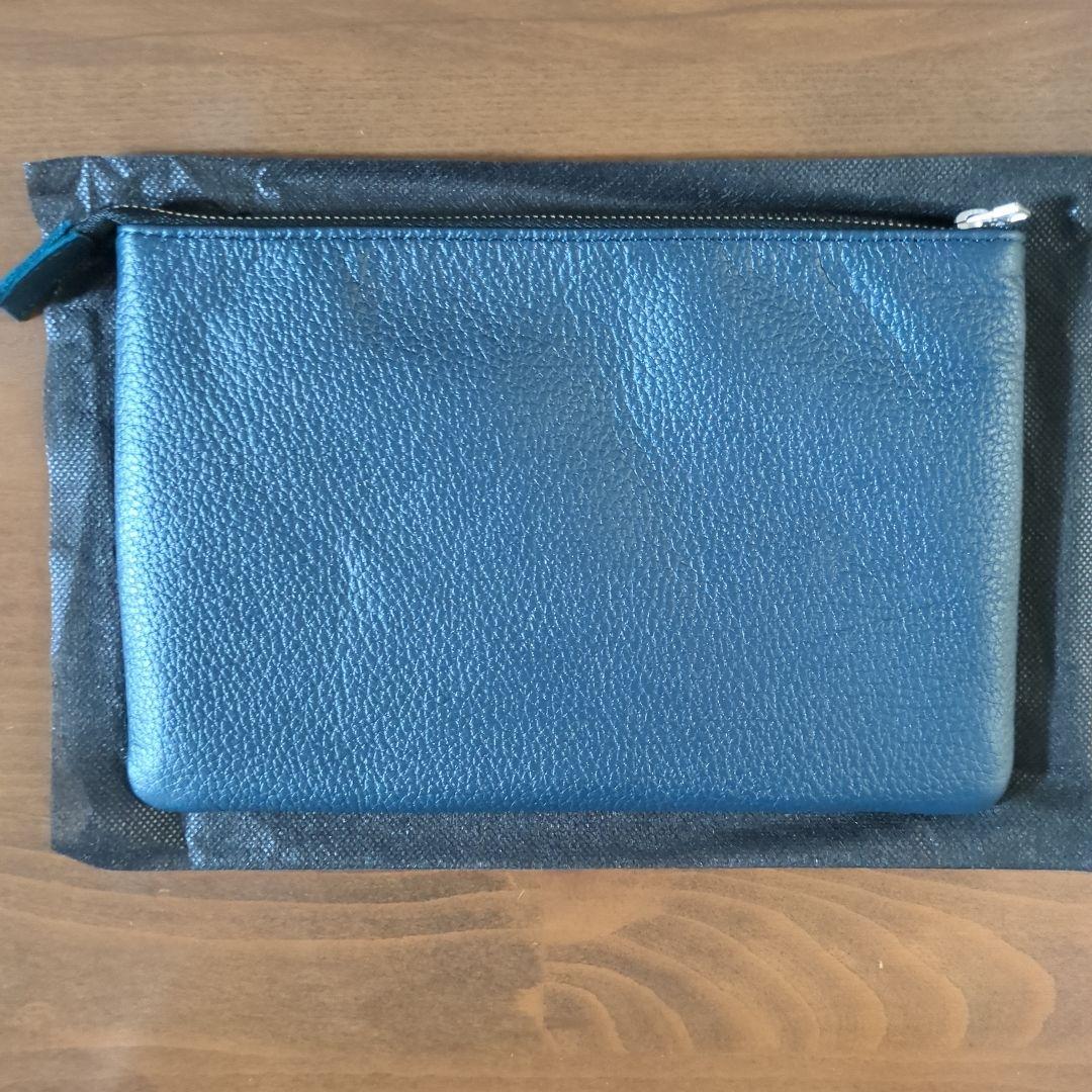 【8500円→8000円に値下げ中!!】MLB WORLD TOUR のポーチ