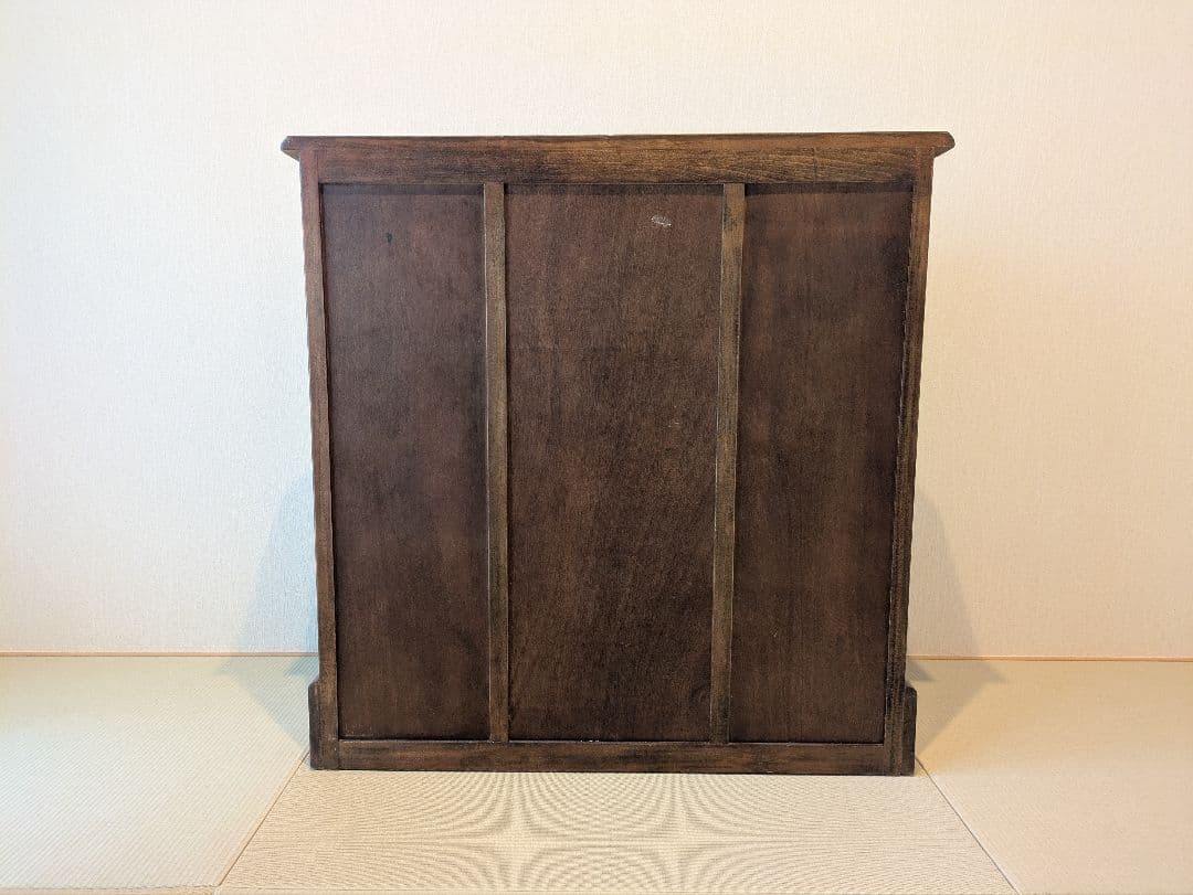 アンティーク　彫刻入り家具　キャビネット 5角形リビング収納 整理箪笥