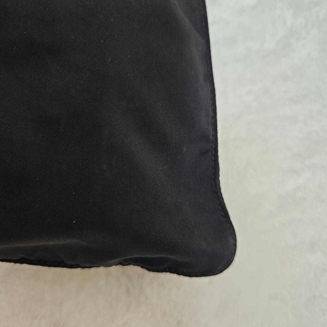 ✨美品✨PRADA　ショルダーバッグ　三角ロゴ　ナイロン　ブラック　白タグ