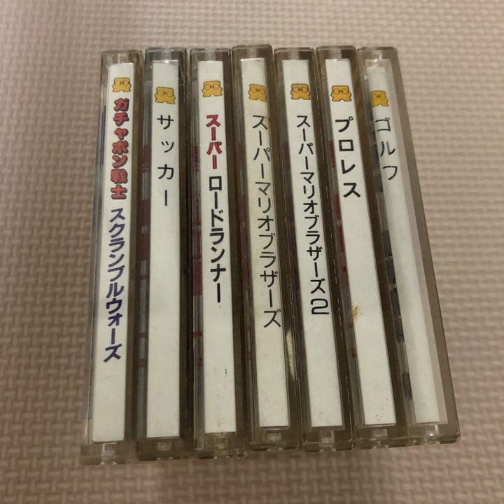 (送料込み)ツインファミコン本体 ディスク＆カセット等おまとめセット売り