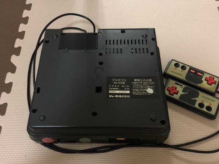 (送料込み)ツインファミコン本体 ディスク＆カセット等おまとめセット売り