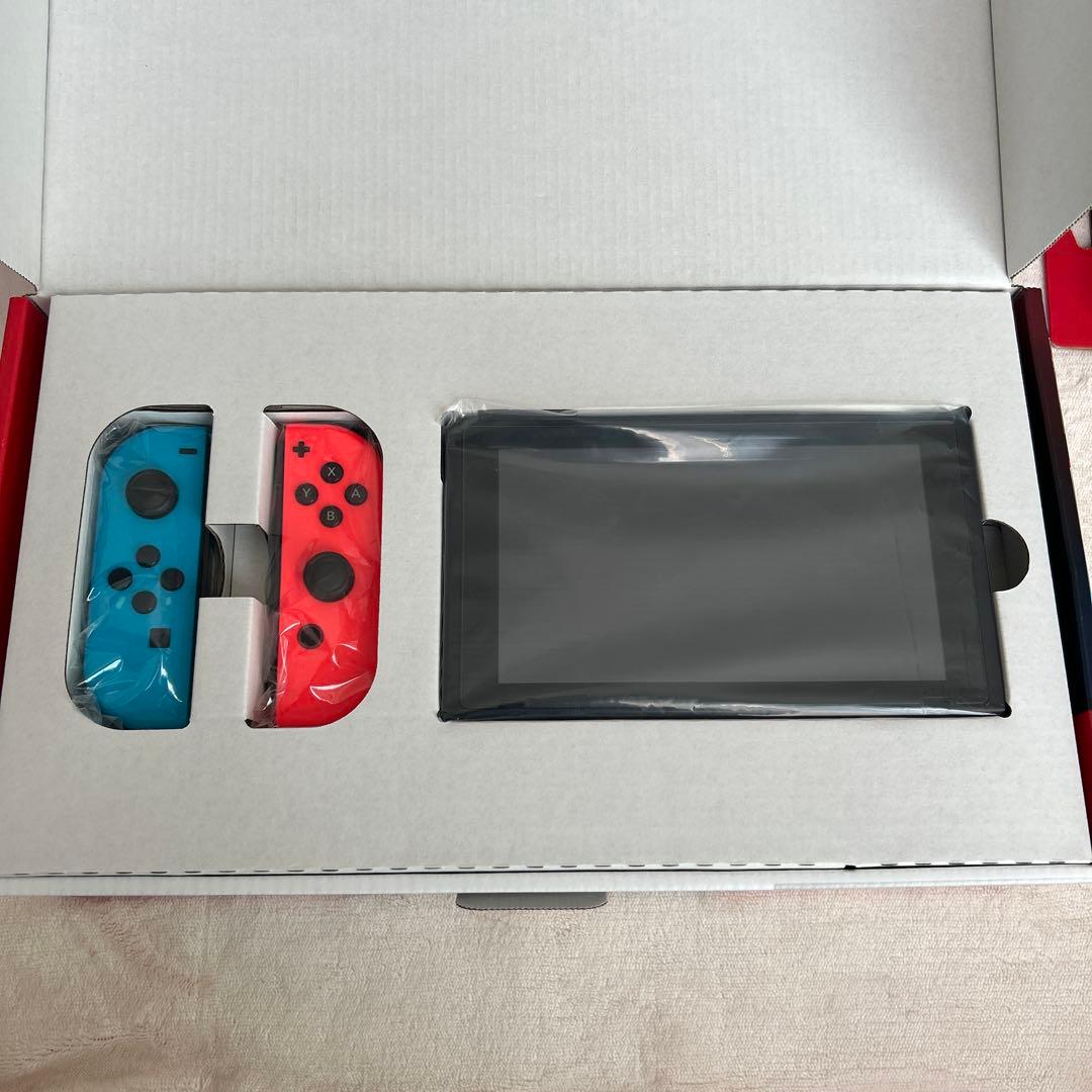 【ケース+箱付】Nintendo Switch ネオンブルー/ネオンレッド 本体