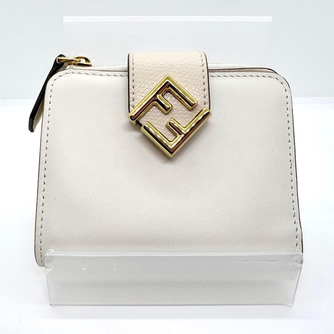 FENDI 二つ折り財布 FF ダイヤモンドウォレット