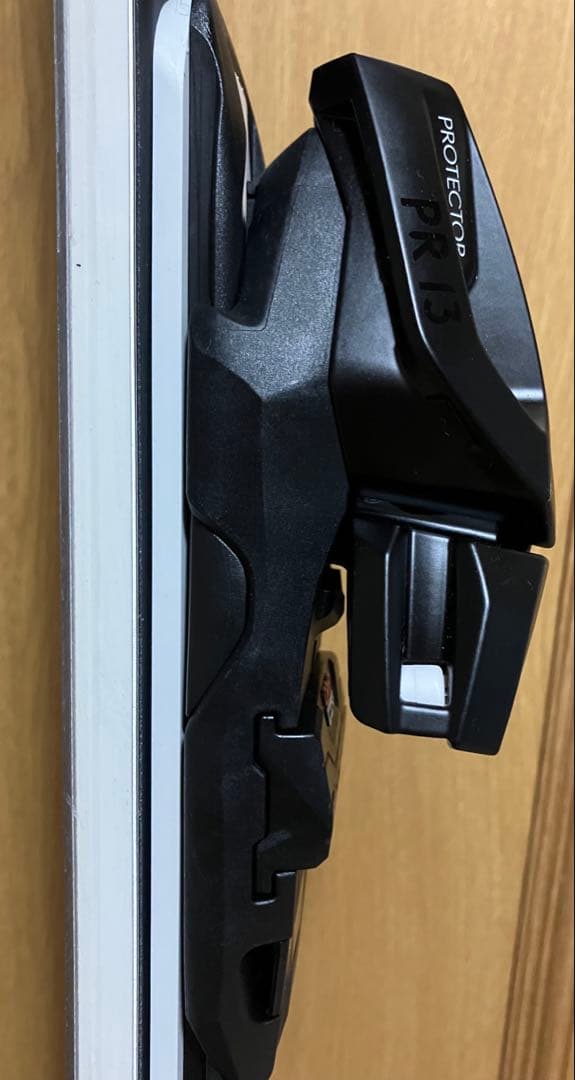 未使用品　HEAD SUPERSHAPE E-ORIGINAL 163cm