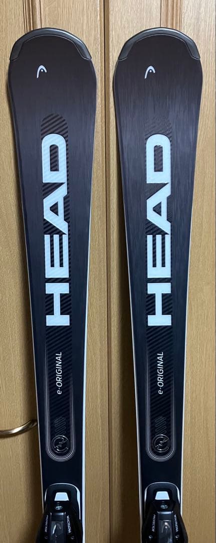 未使用品　HEAD SUPERSHAPE E-ORIGINAL 163cm