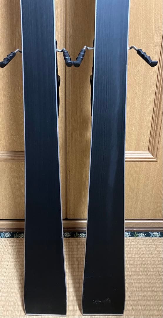 未使用品　HEAD SUPERSHAPE E-ORIGINAL 163cm