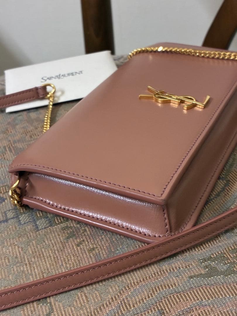 値下げ　YSL フォンケース カーフスキン