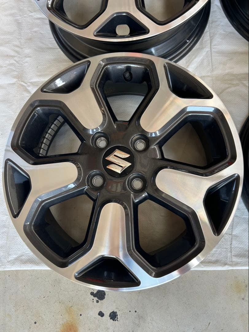 スズキ ハスラー　15インチ 新車外し純正ホイール 4本中の2本No.①