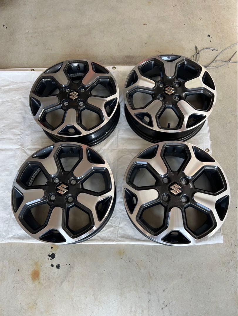 スズキ ハスラー　15インチ 新車外し純正ホイール 4本中の2本No.①