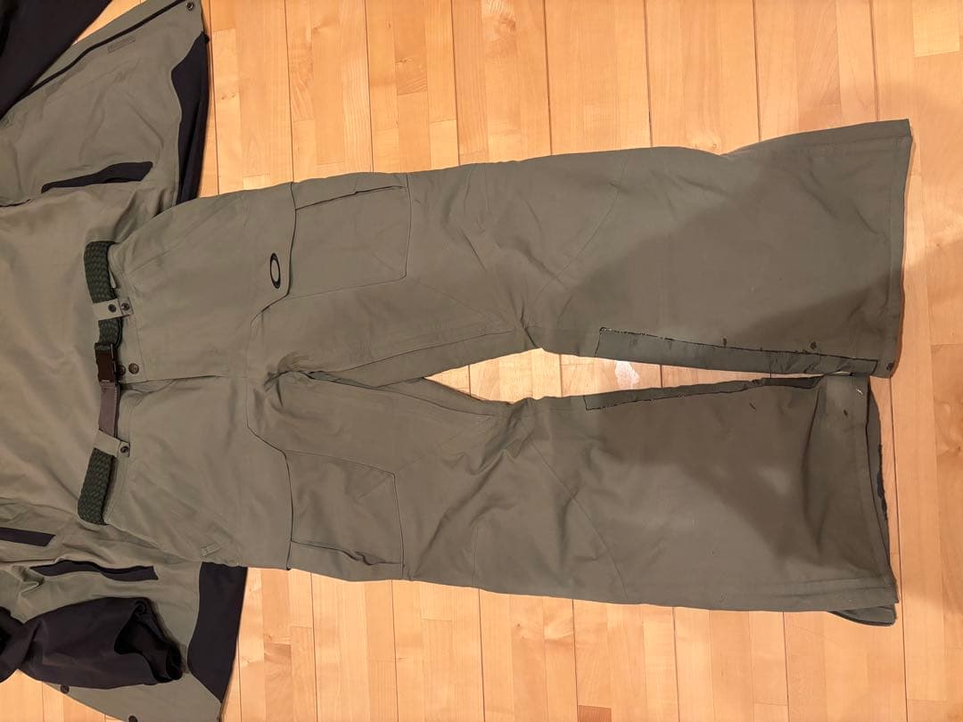 スキーウェア/ボードウェア/オークリー（上下セット）