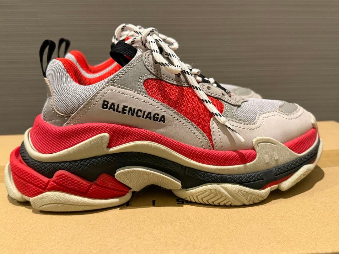 BALENCIAGA tripleSバレンシアガトリプルエス　37