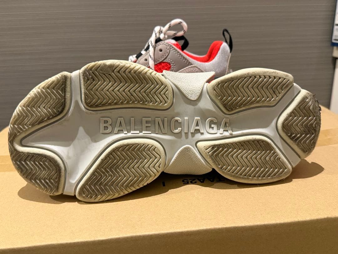 BALENCIAGA tripleSバレンシアガトリプルエス　37