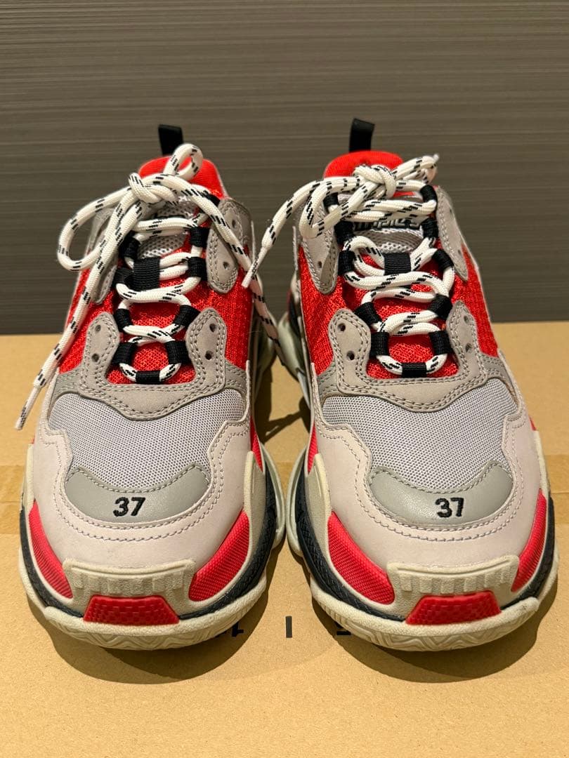 BALENCIAGA tripleSバレンシアガトリプルエス　37