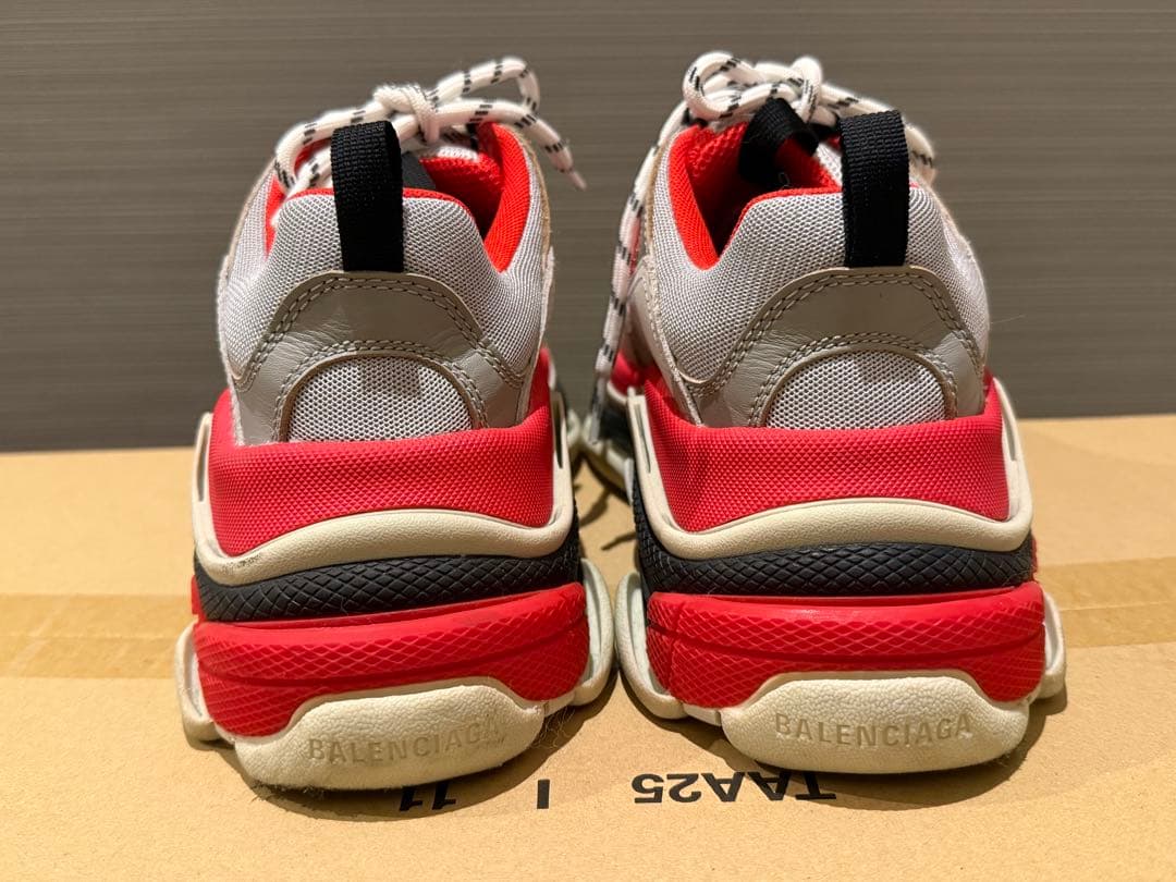 BALENCIAGA tripleSバレンシアガトリプルエス　37