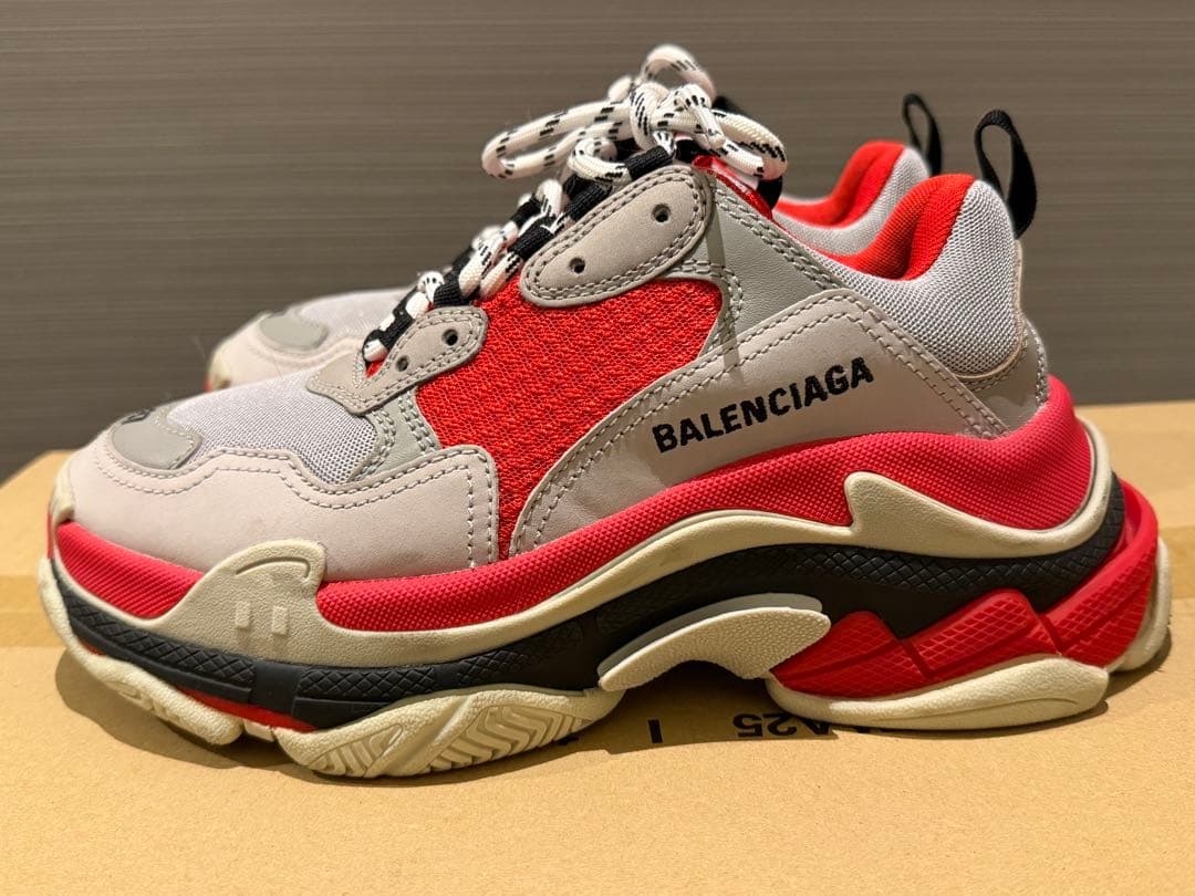 BALENCIAGA tripleSバレンシアガトリプルエス　37