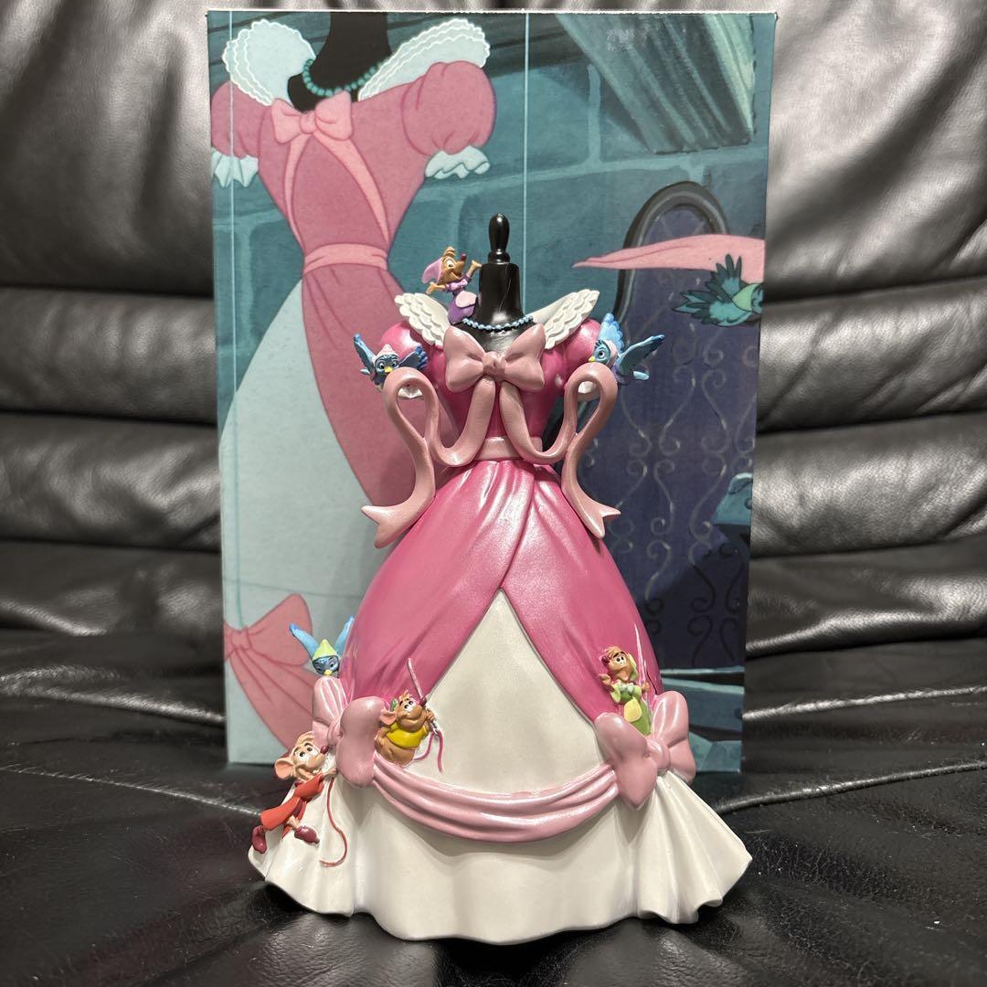 ディズニー シンデレラ ピンクドレス フィギュア