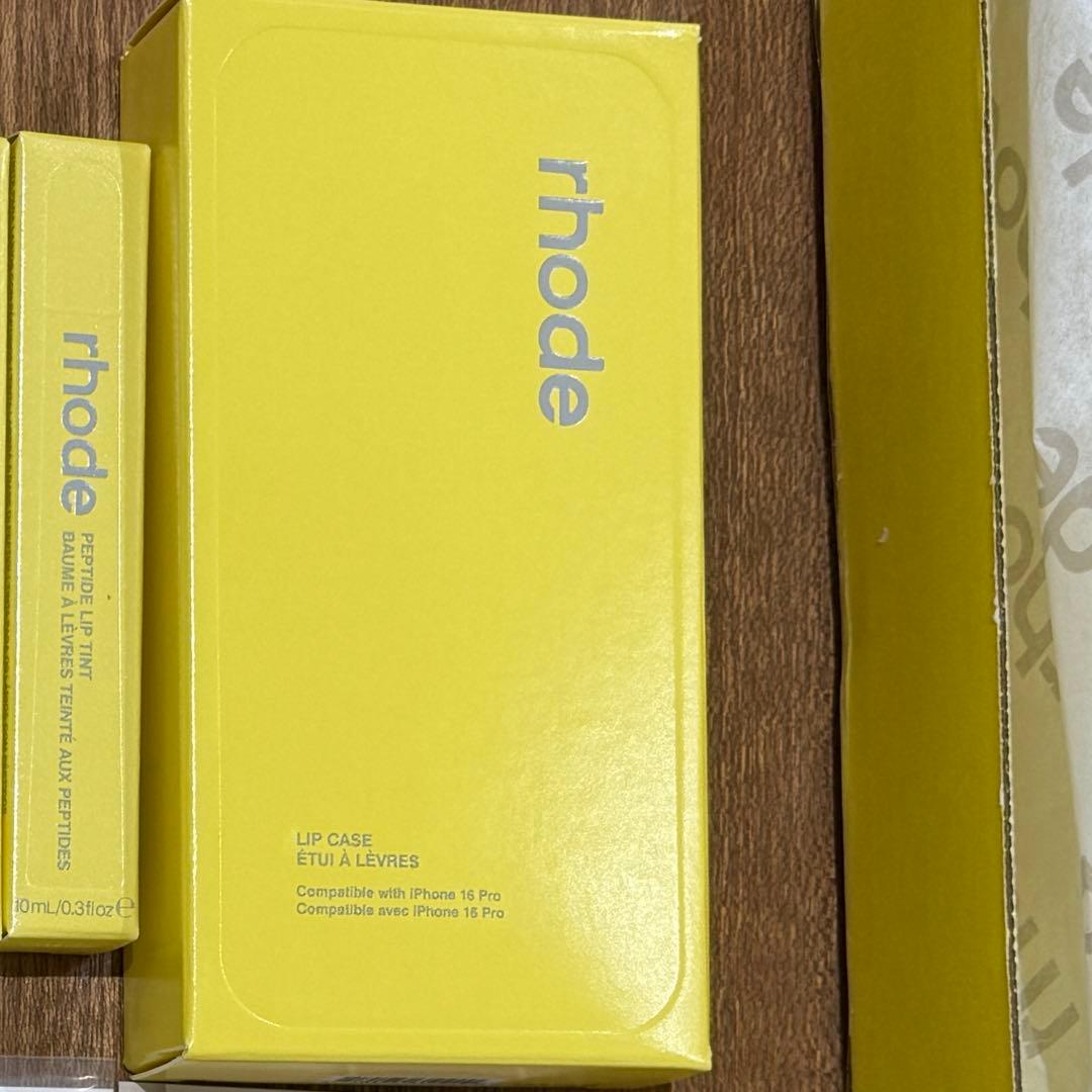 RHODE IPHONE 16 PRO ケース+ LEMONTINI リップ