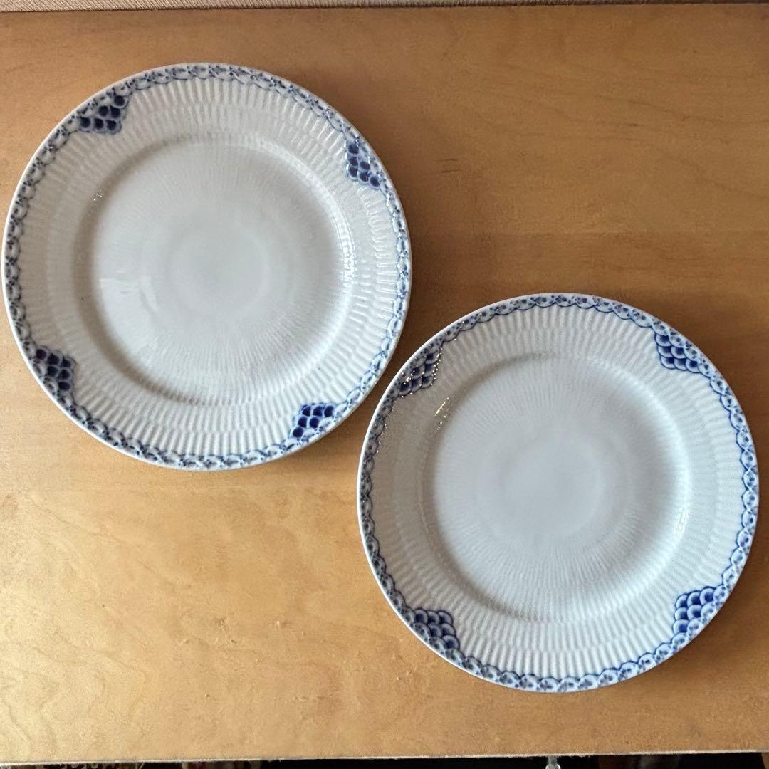 ロイヤルコペンハーゲン　廃盤プリンセス　ケーキプレート19cm2枚