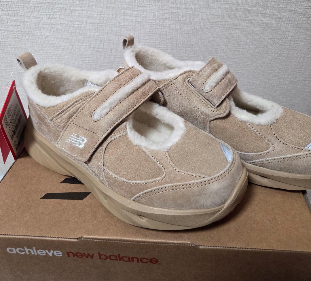 きーぼー　　新品　ニューバランス WINTER Breeze SD2205