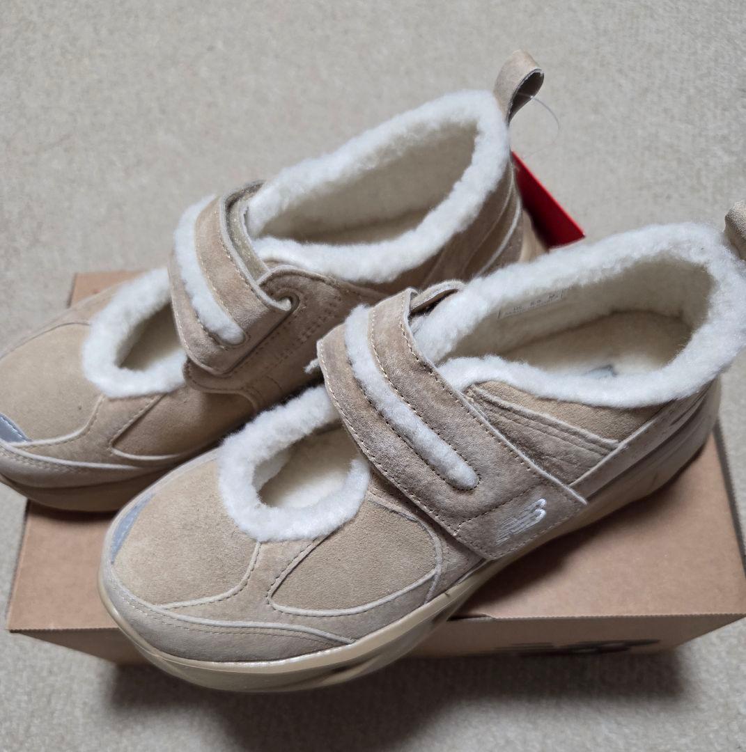 きーぼー　　新品　ニューバランス WINTER Breeze SD2205