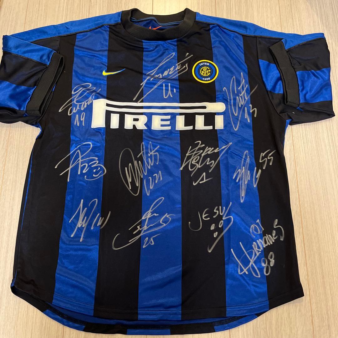 インテルミラノ、サイン入りユニフォーム、