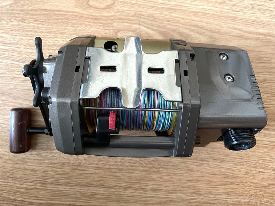 ダイワ　パワフルタナコン　SS-80　電動リール　コード　バッテリーつき