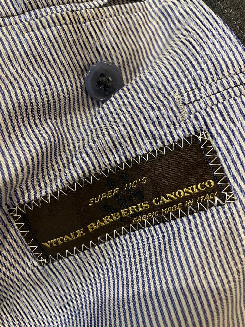 カノニコ　スリーピース　スーツ