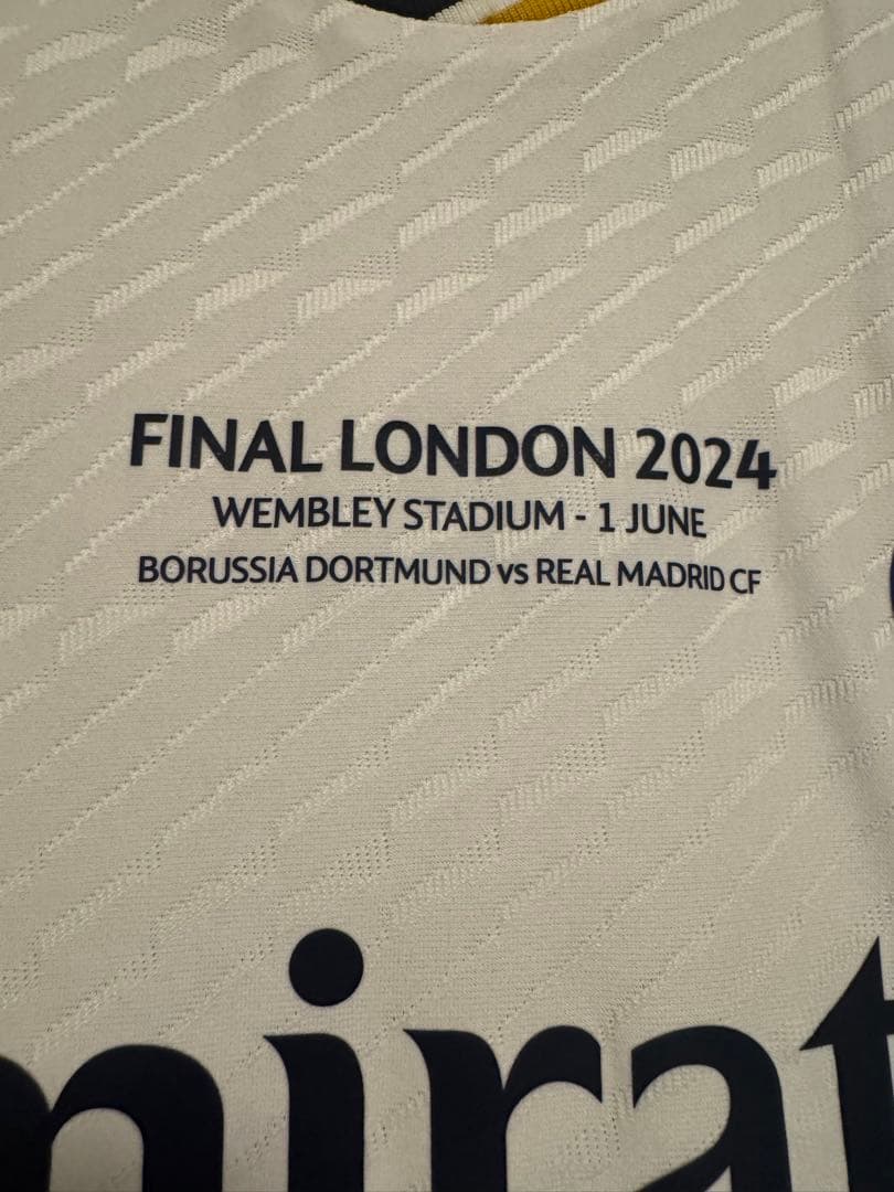 正規品レアルマドリード トニクロース　23/24 オーセンティック ユニフォーム