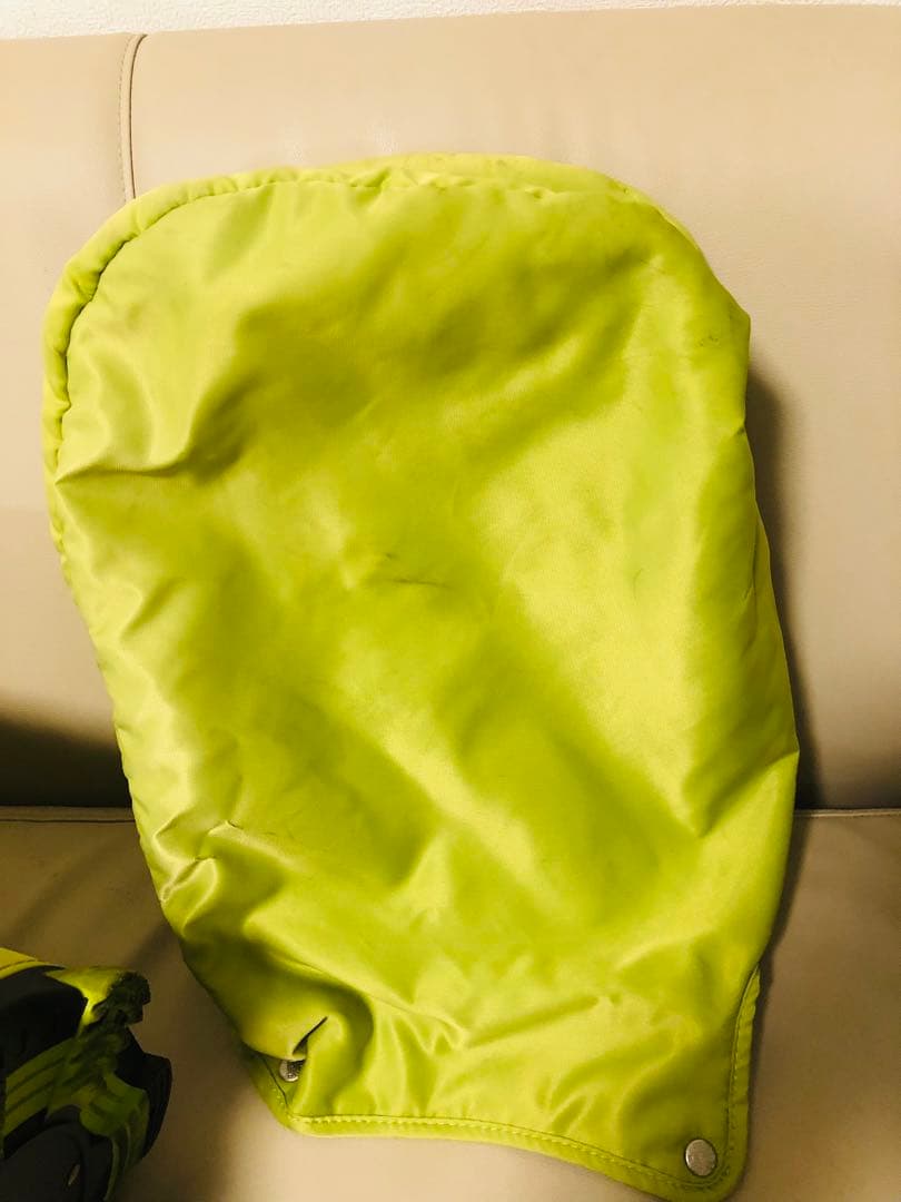 【送料込み】廃盤人気商品　ONOFF オノフ 8.5型 ゴルフ キャディバッグ