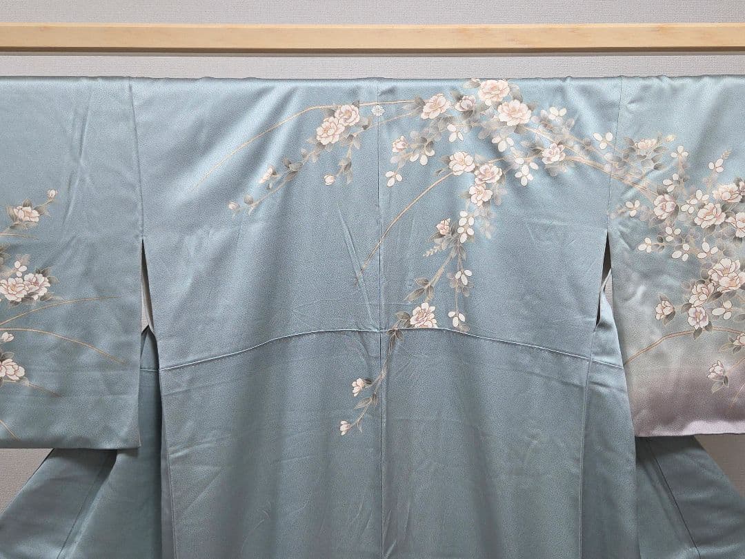 C◆着物くつろぎ 京友禅 金彩 金駒刺繍 水色 椿 牡丹 袷 正絹 訪問着 着物