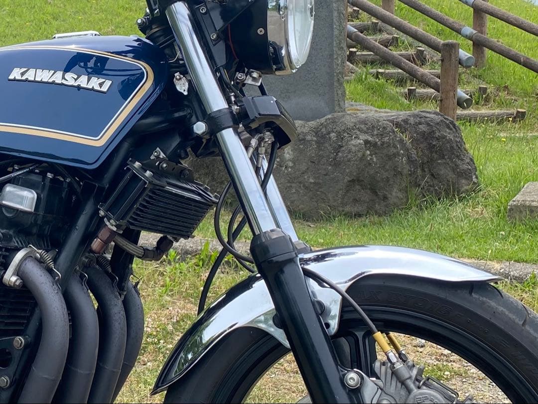 Z1000LTD Z1000MK2 フロントフェンダー　18インチ