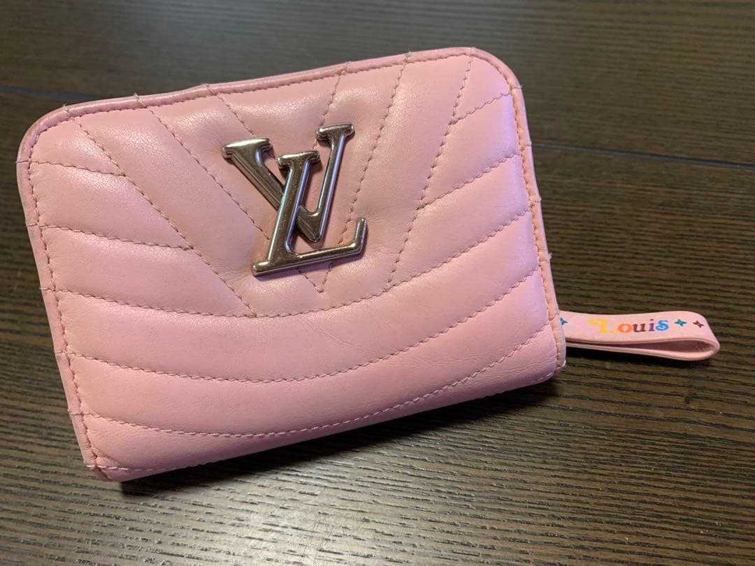 Louis Vuitton ピンク 二つ折り財布