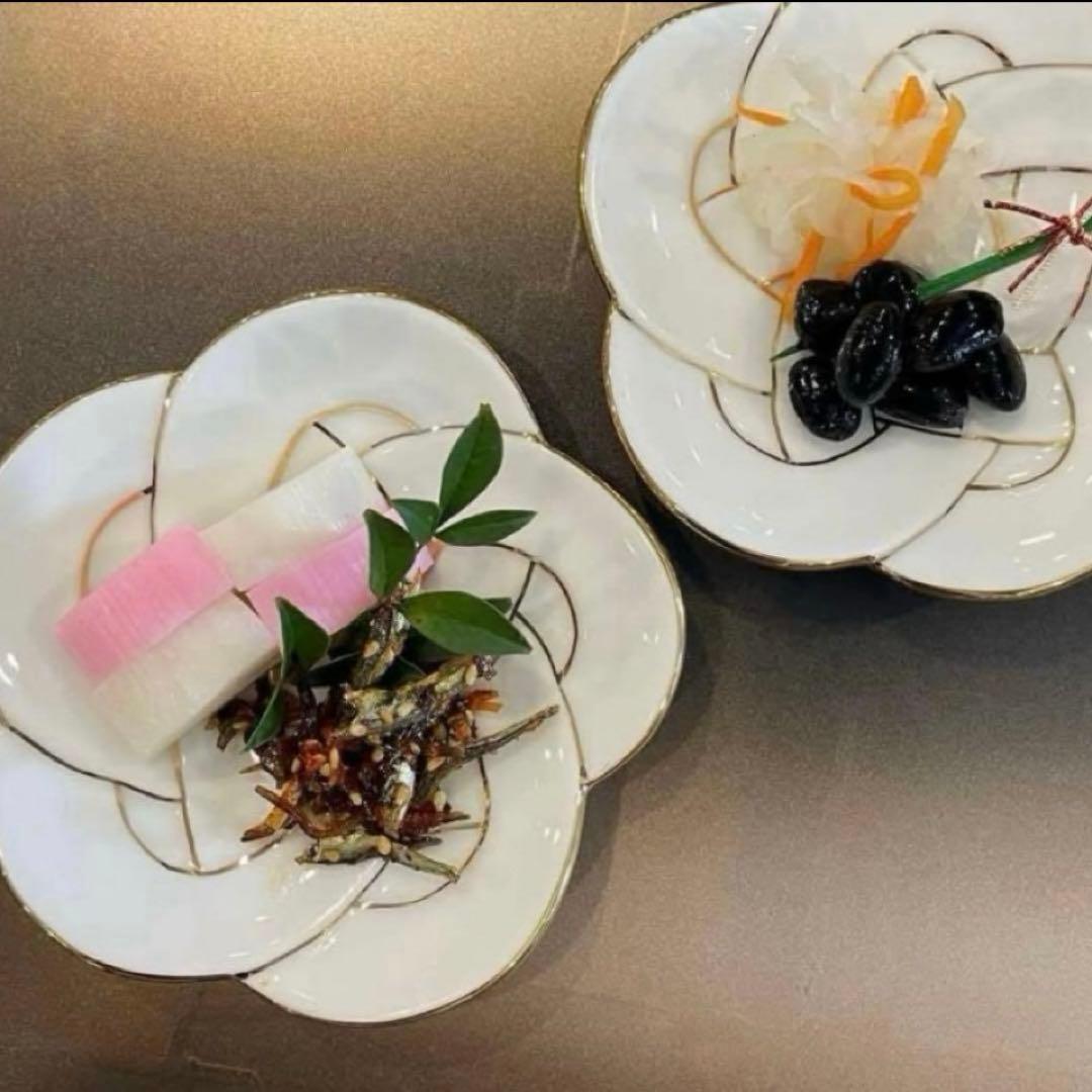 【新品】有田焼田清窯　太白金線梅結び小皿　縁起物