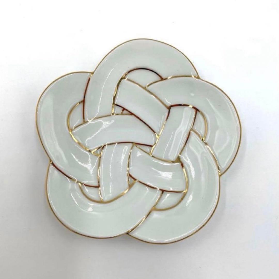 【新品】有田焼田清窯　太白金線梅結び小皿　縁起物