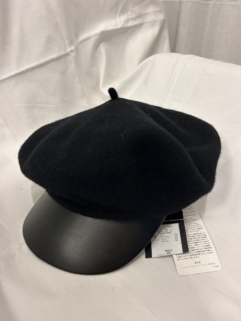 エンポリオ　アルマーニ　キャスケット　ベレー帽