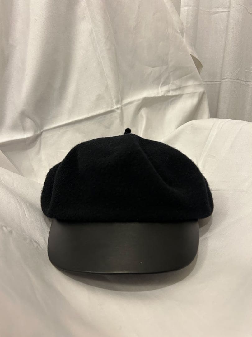 エンポリオ　アルマーニ　キャスケット　ベレー帽