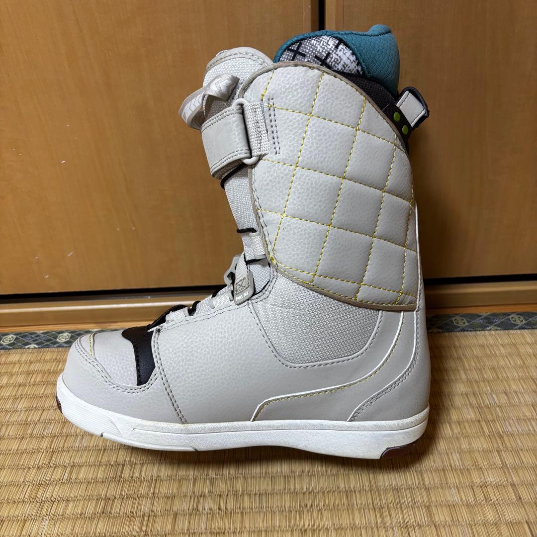 DEELUXE ディーラックス RAY LARA スノーボード 23.5cm